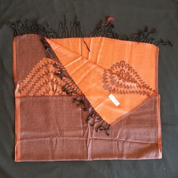 Reversible patterned pashmina - Picture 3 of 5